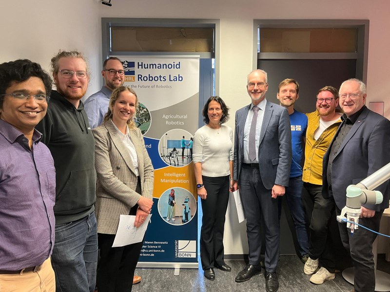 LMR Dr. Zils and Referatsmitarbeiterin RR'im Ruhnke from NRW State's Ministry of Culture and Science visited Humanoid Robots Lab
